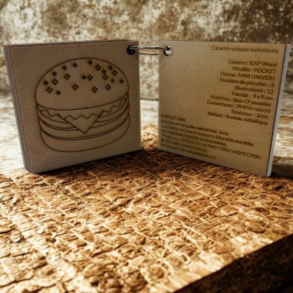 Contenu KAP’Wood Pocket Mini Univers : anneau, couvertures PMMA, pages en bois